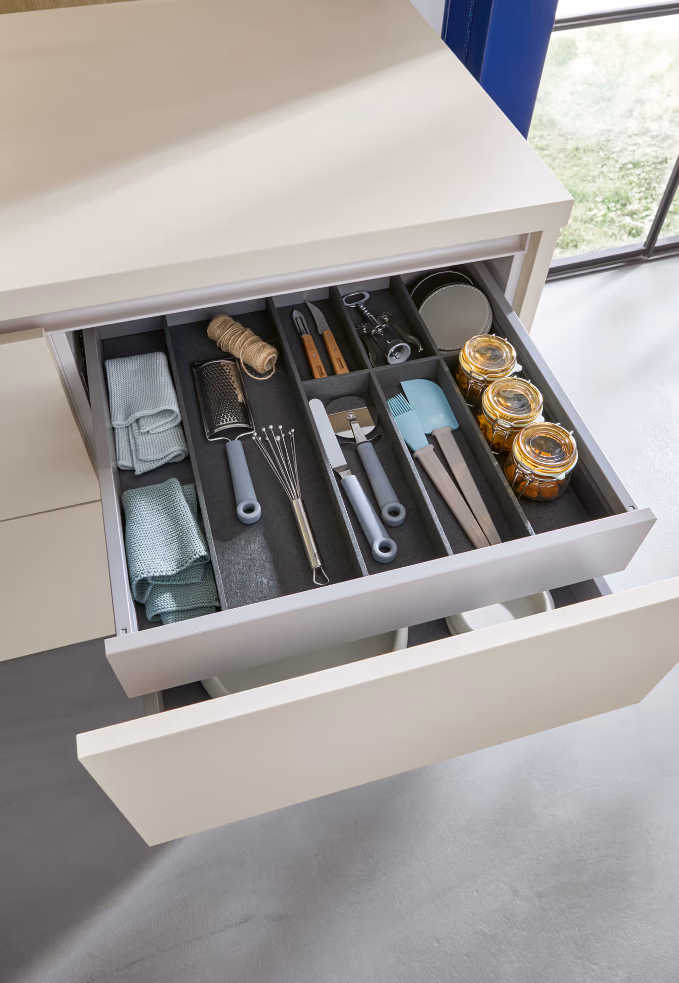 Schüller Matera bespoke kitchen by Anthony Lawrence Interiors, Saddleworth