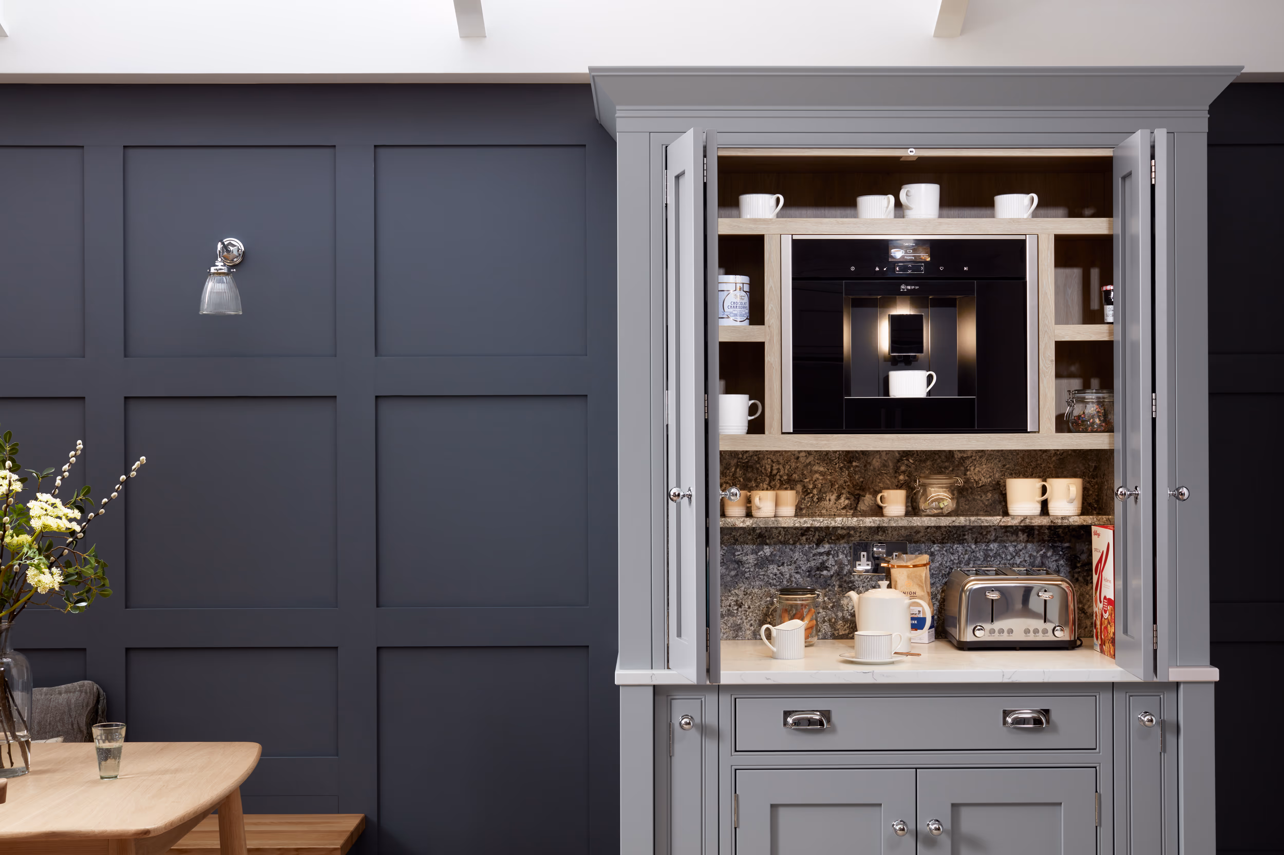 1909 Ovolo bespoke kitchen by Anthony Lawrence Interiors, Saddleworth