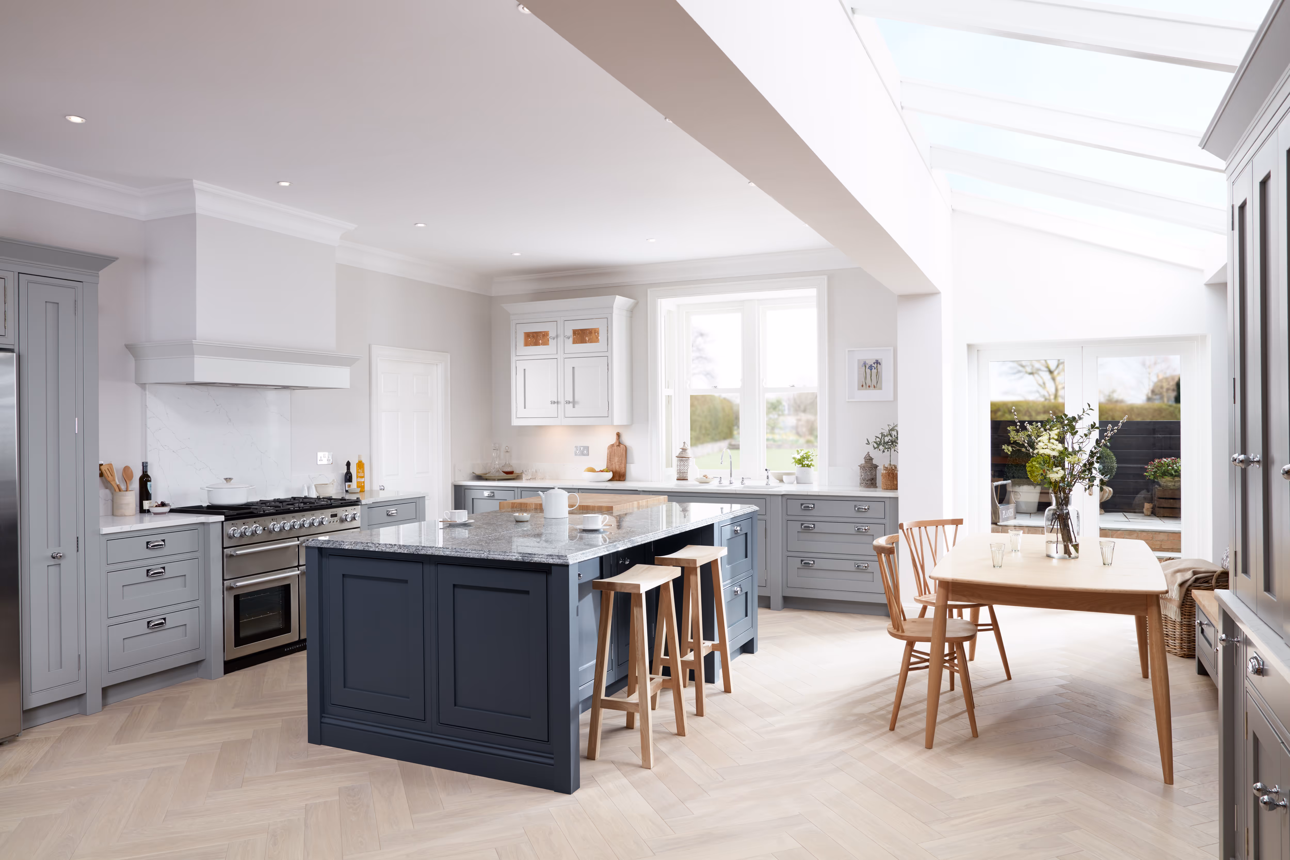 1909 Ovolo bespoke kitchen by Anthony Lawrence Interiors, Saddleworth