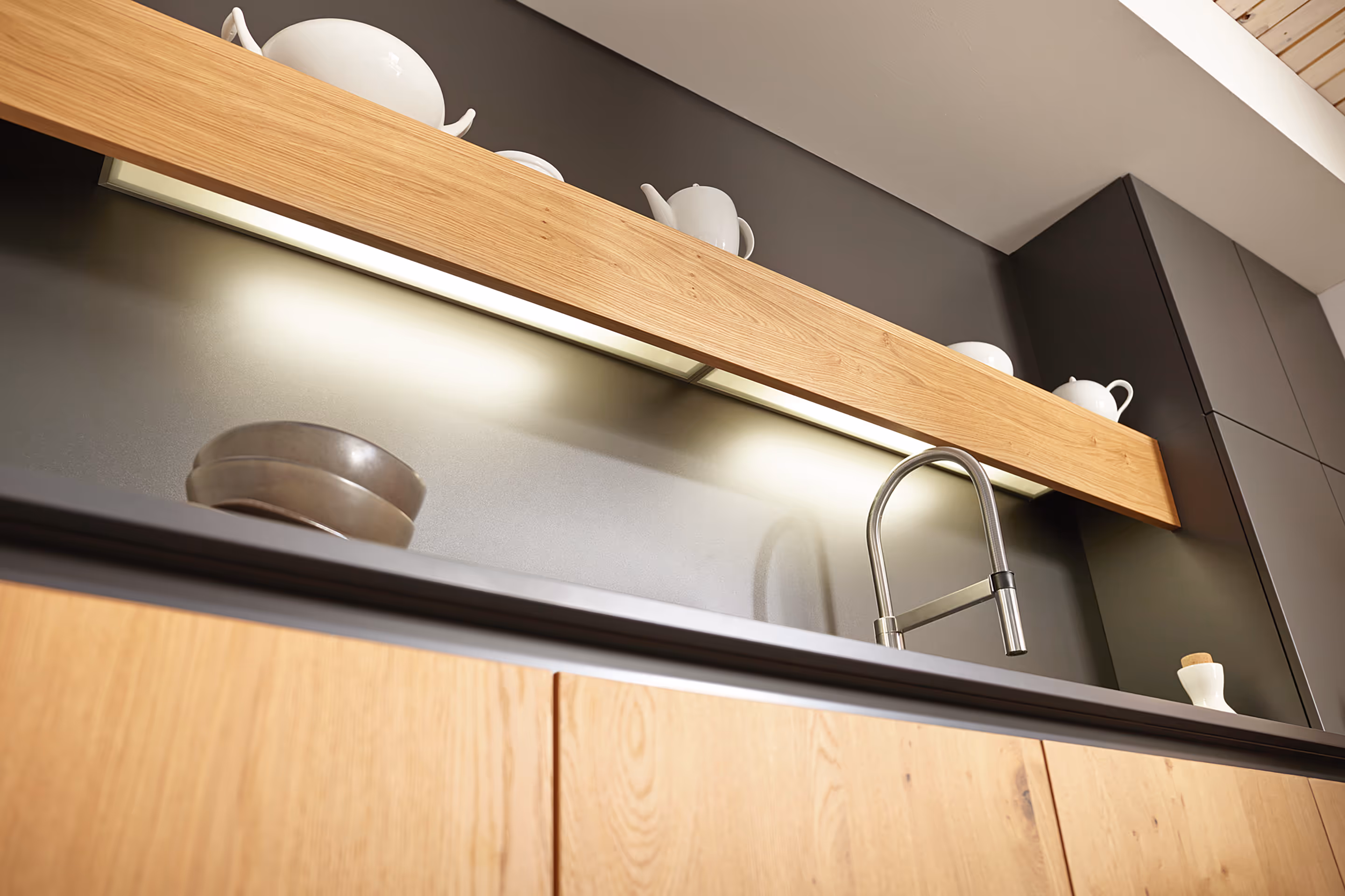 Schüller Rocco bespoke kitchen by Anthony Lawrence Interiors, Saddleworth